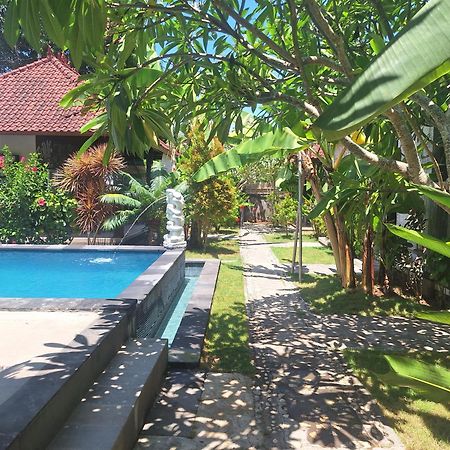 D'Waktu In House Apartment Nusa Lembongan  Exterior photo