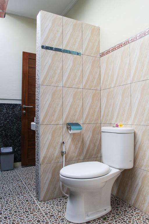 D'Waktu In House Apartment Nusa Lembongan  Exterior photo