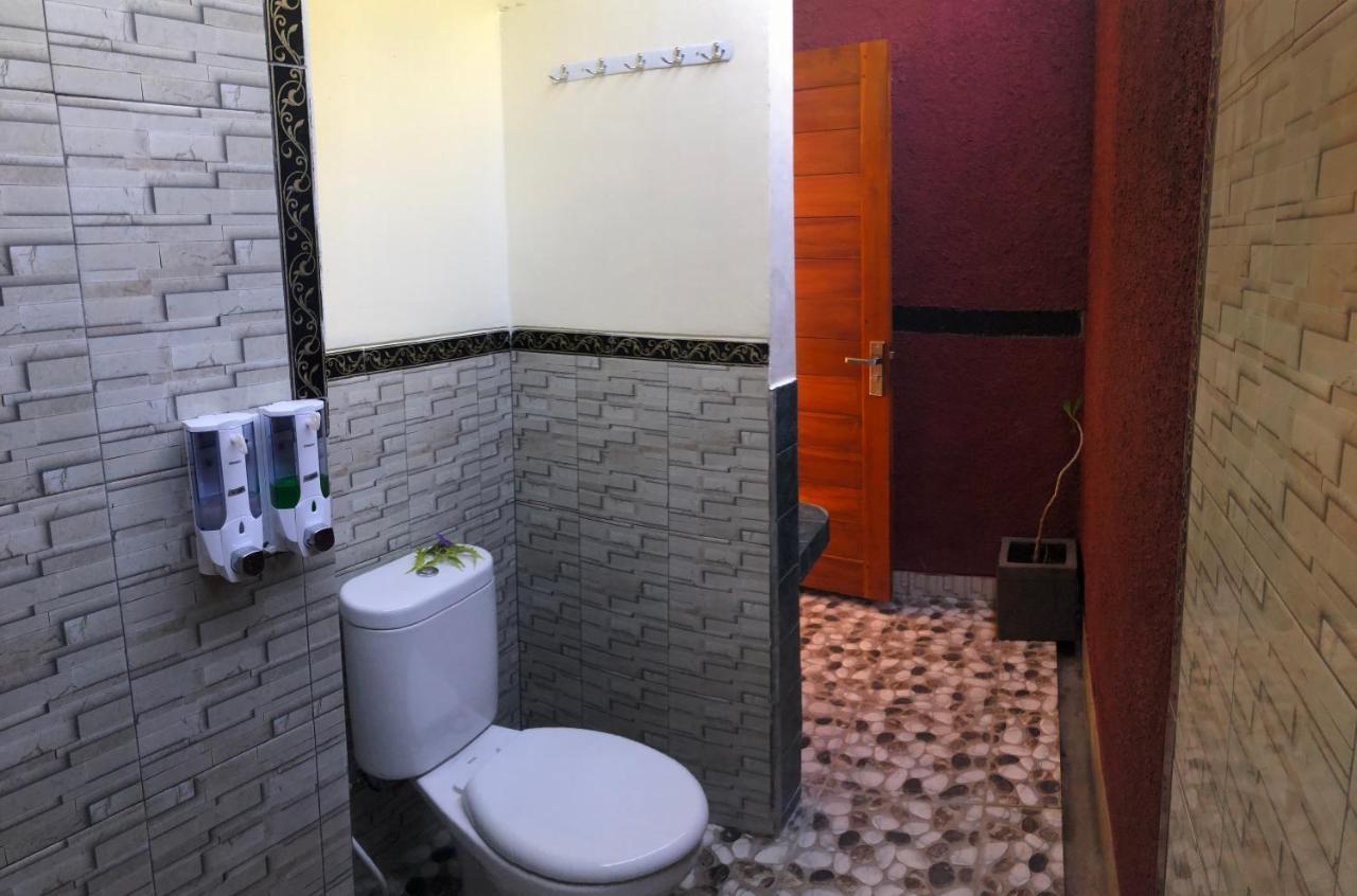 D'Waktu In House Apartment Nusa Lembongan  Exterior photo